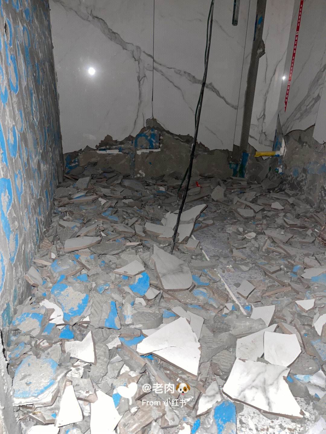 墙砖破了怎么补救呢(墙砖破了怎么补救呢图片)