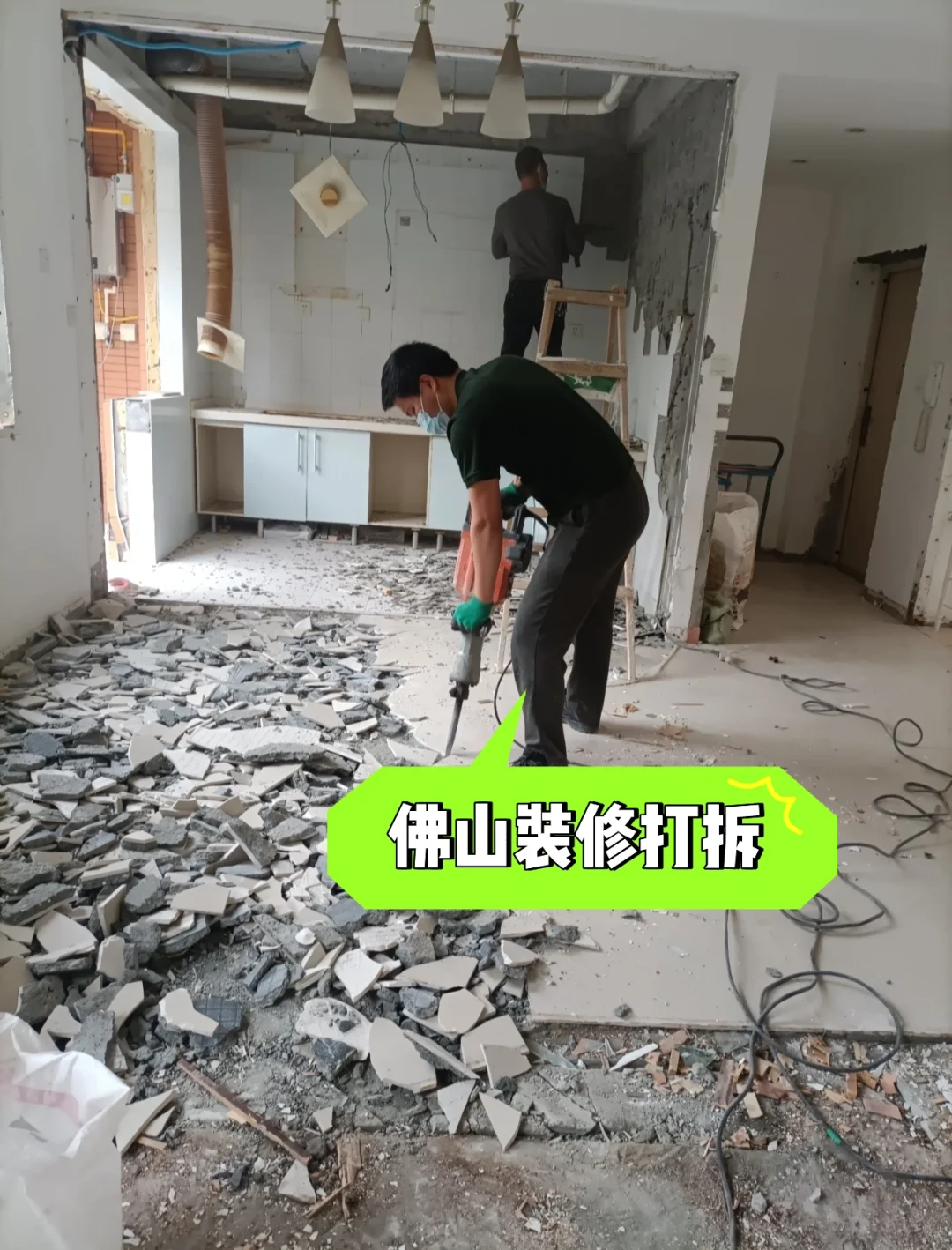 墙砖坏了怎么修补视频(墙砖坏了怎么修补视频教学)