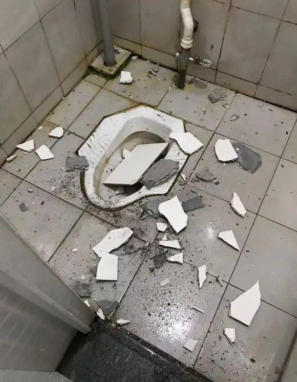 墙砖掉了一块怎么办图片(墙砖掉了一块怎么办图片大全)