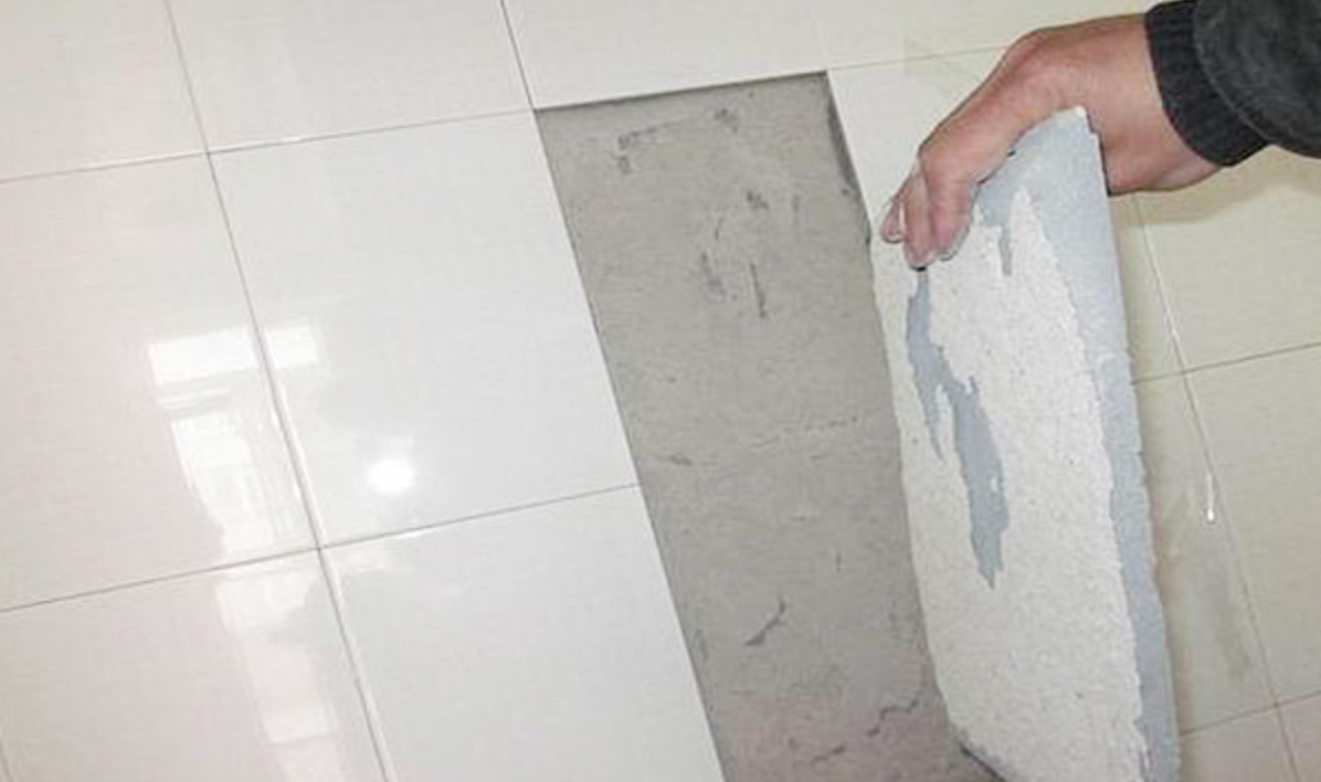 墙砖掉了一块怎么办呢(墙砖掉了一块怎么办呢视频)